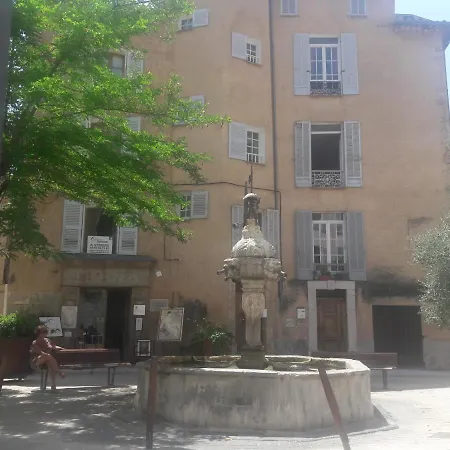 Apartment In The Heart Of Cotignac Exterior foto