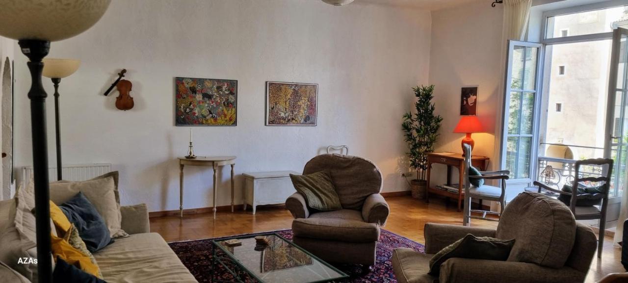 Appartement In The Heart Of *